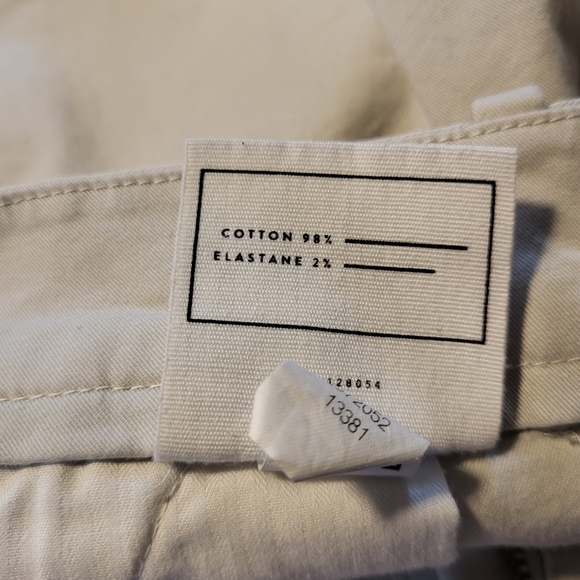 AYR Beige Khaki Shorts Size 8 - Picture 4 of 6